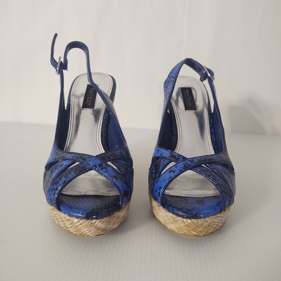 White House Black Market Blue Wedge Sandals size 8 - Picture 9 of 9
